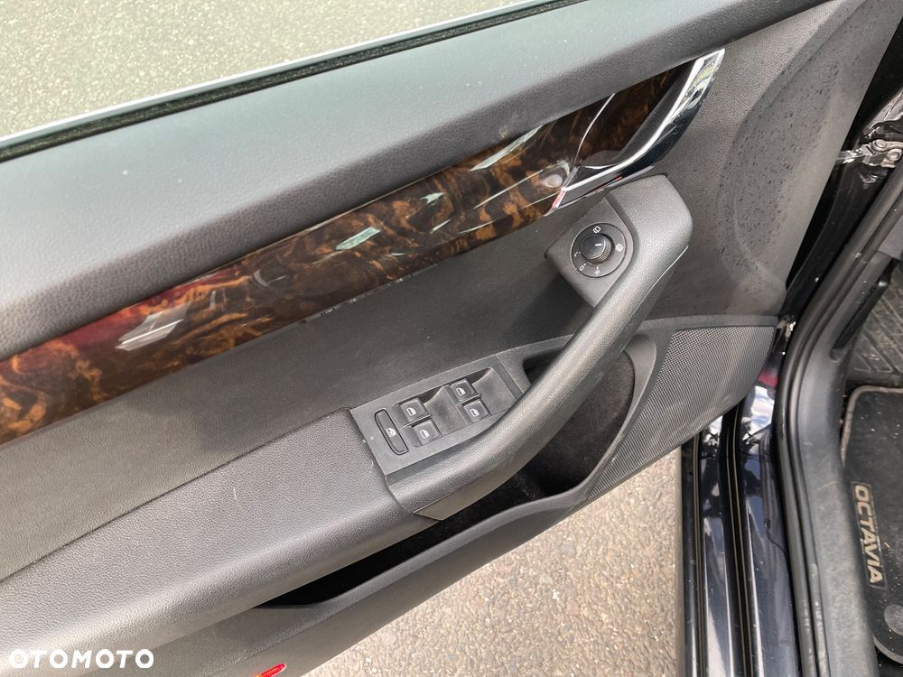 Skoda Octavia 2.0 TDI Green tec 4x4 Edition - 10