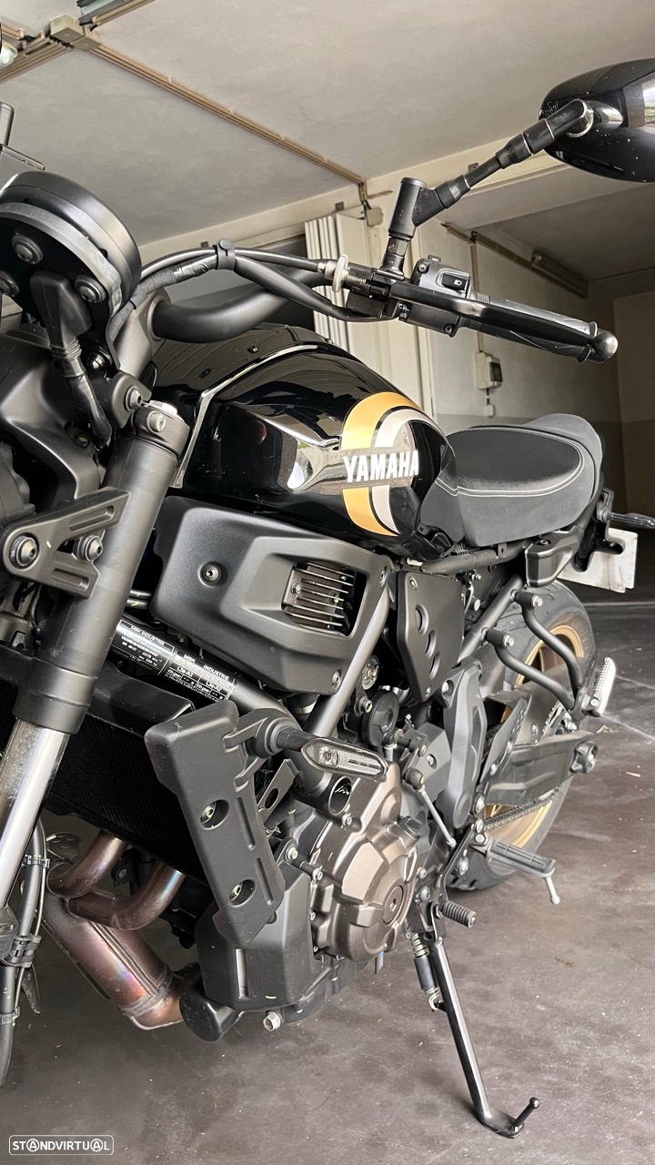 Yamaha XSR 700 - 11