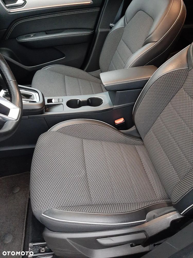 Renault Arkana TCe 140 EDC INTENS - 11