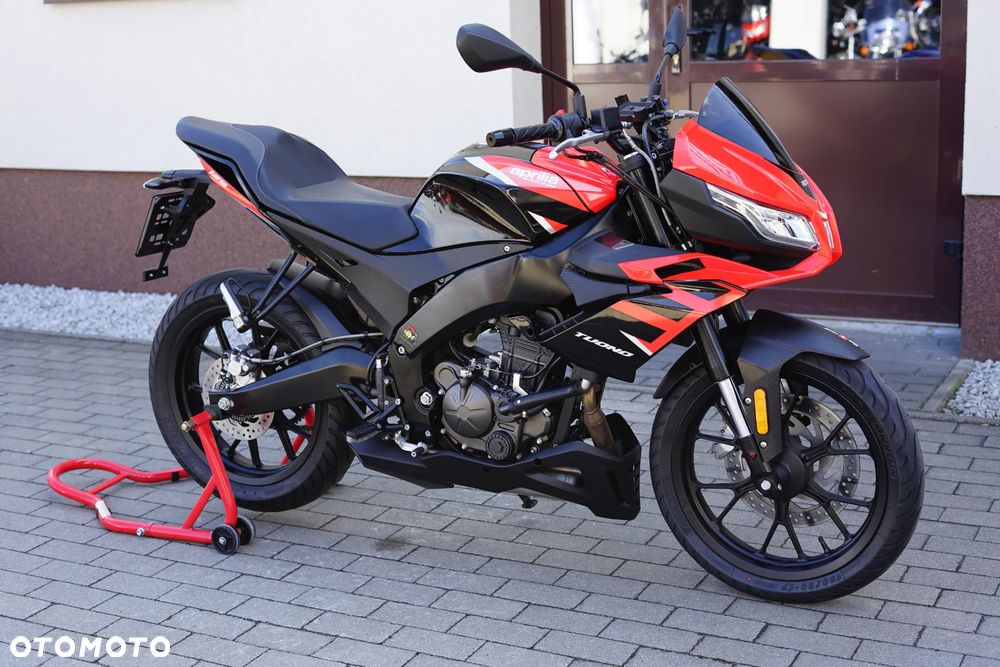 Aprilia Tuono - 2