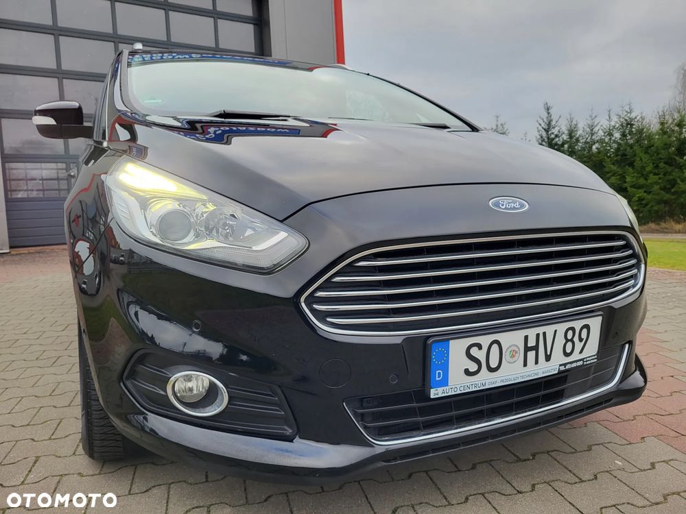 Ford S-Max 2.0 TDCi Titanium - 3