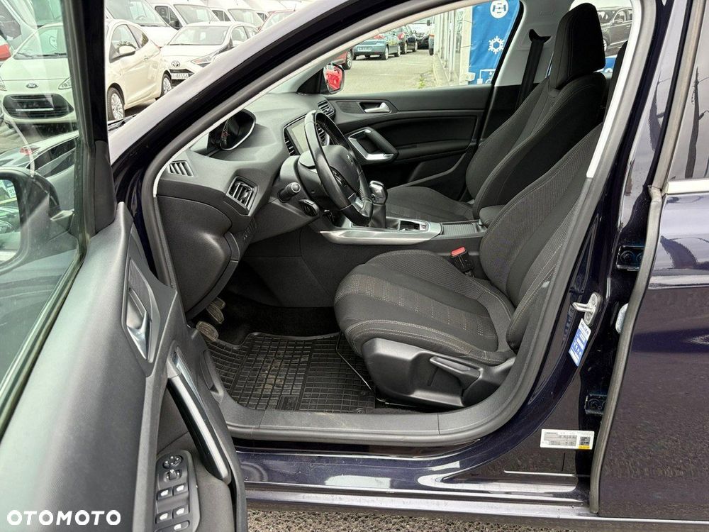 Peugeot 308 1.6 BlueHDi Style S&S - 14
