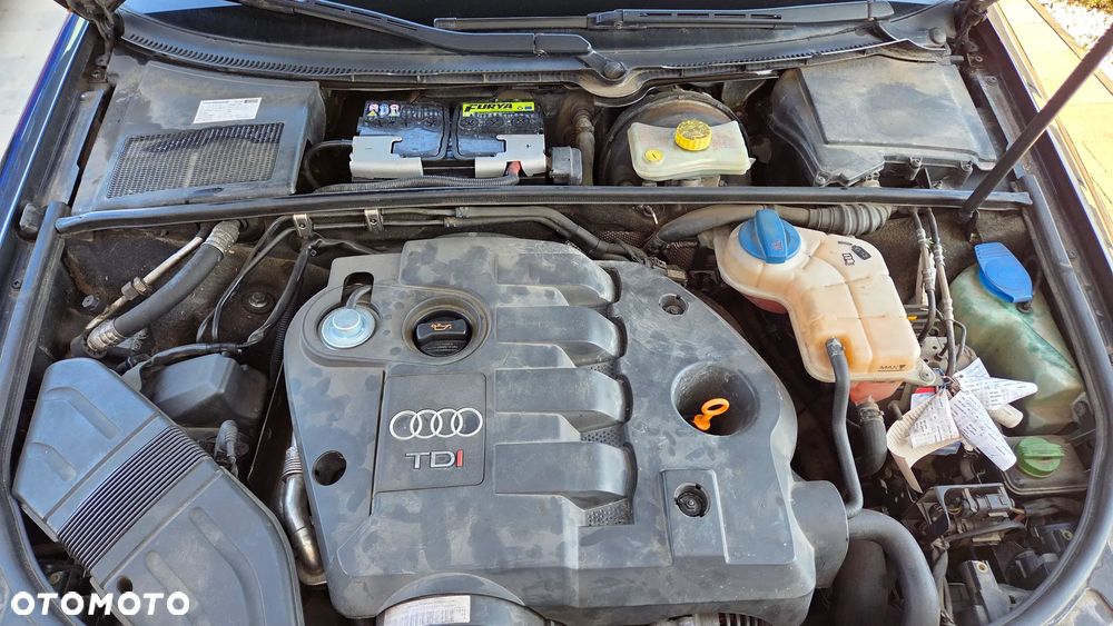 Audi A4 Avant 1.9 TDI multitronic - 22