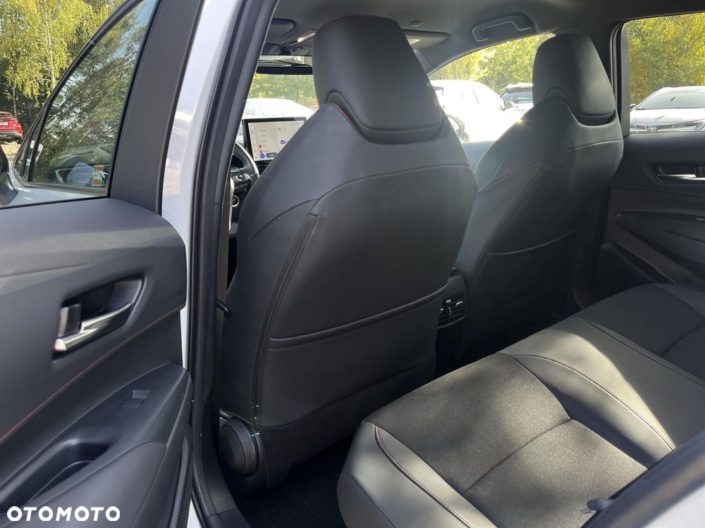 Toyota Corolla 2.0 Hybrid GR Sport - 16