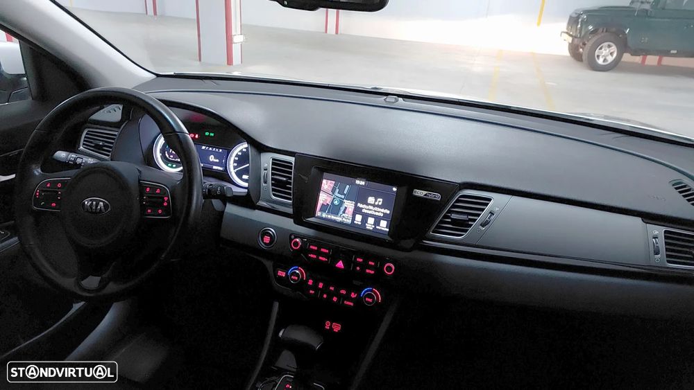Kia Niro 1.6 GDi HEV - 9