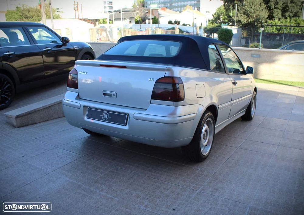 VW Golf Cabriolet 1.6 - 23