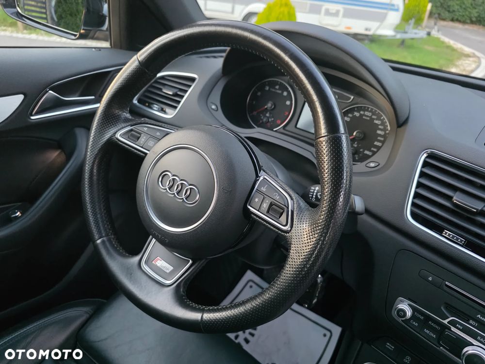 Audi Q3 - 19