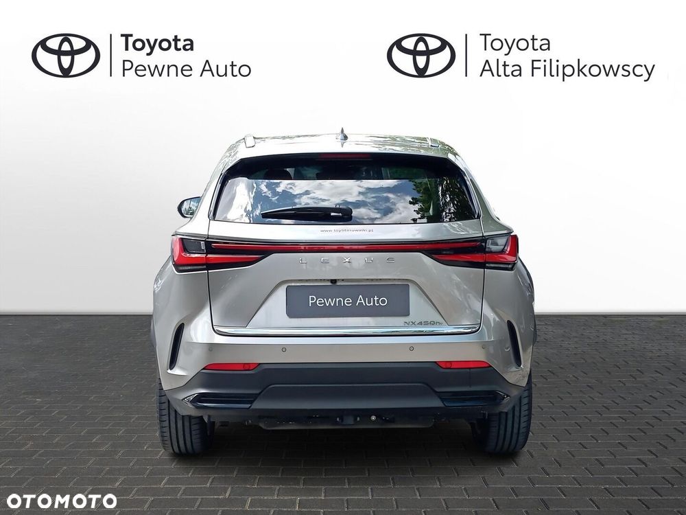 Lexus NX - 4