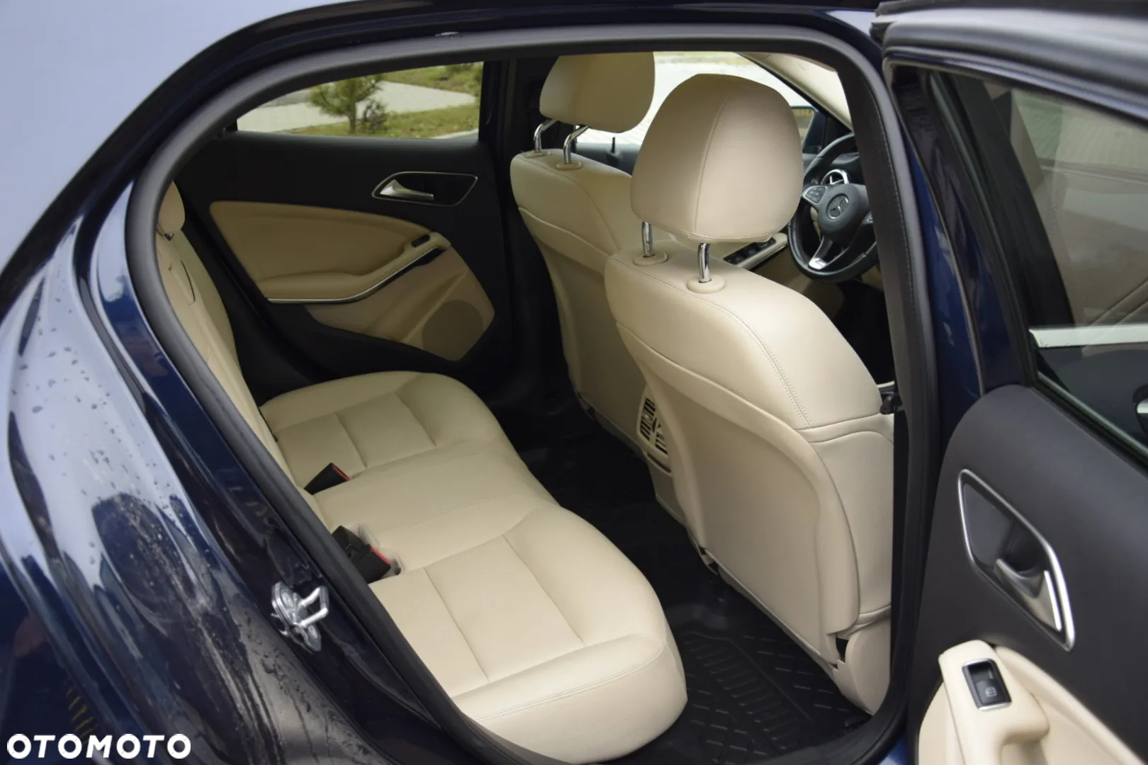 Mercedes-Benz GLA 250 4-Matic - 15
