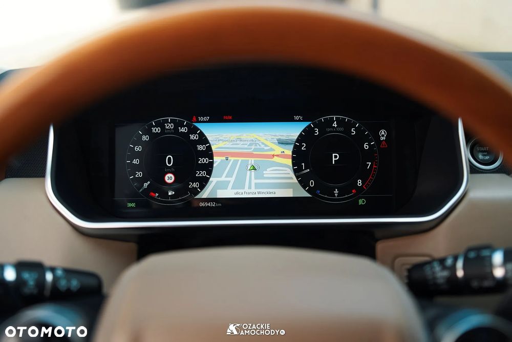 Land Rover Range Rover P400 HSE - 21