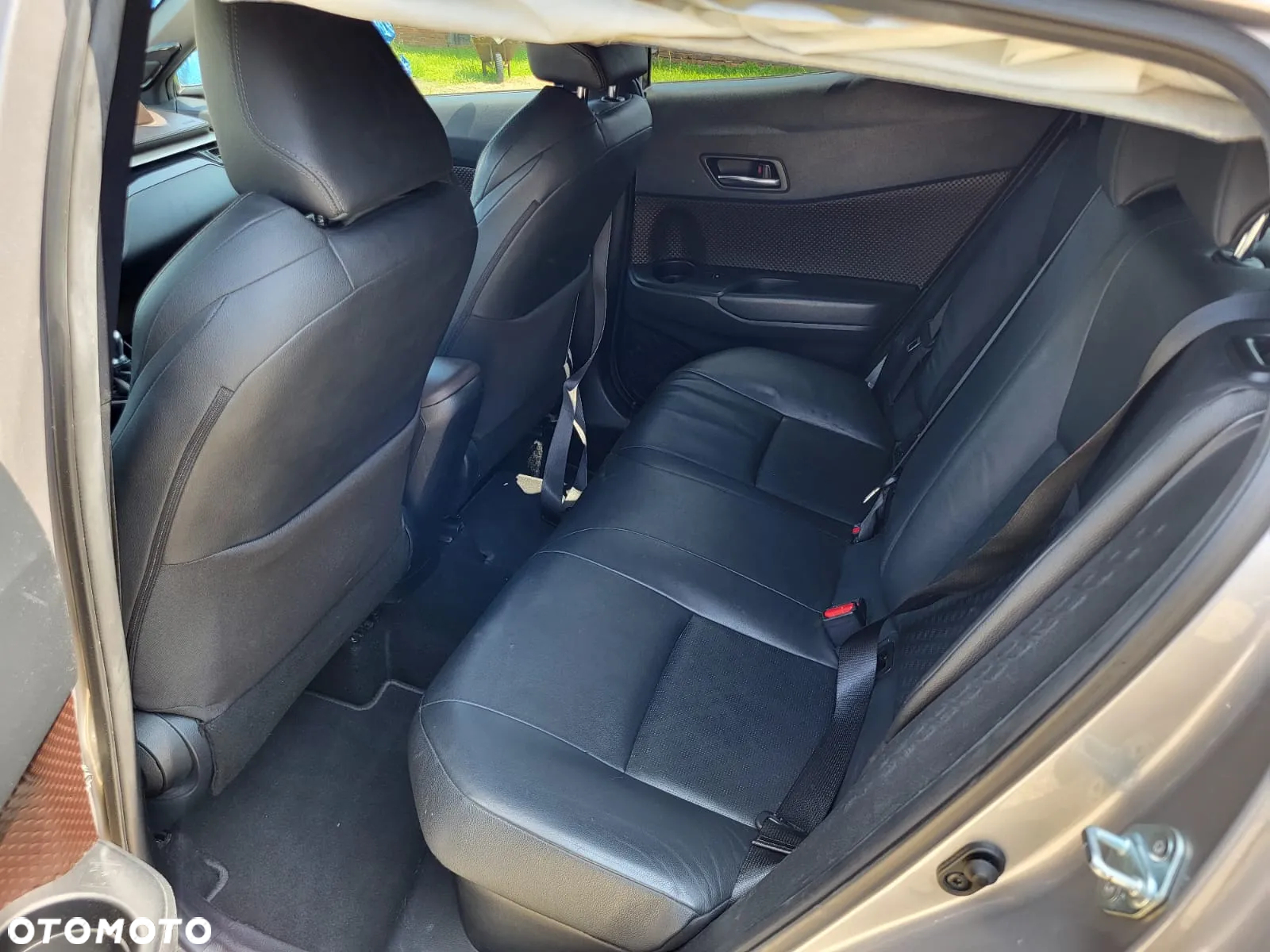 Toyota C-HR - 24