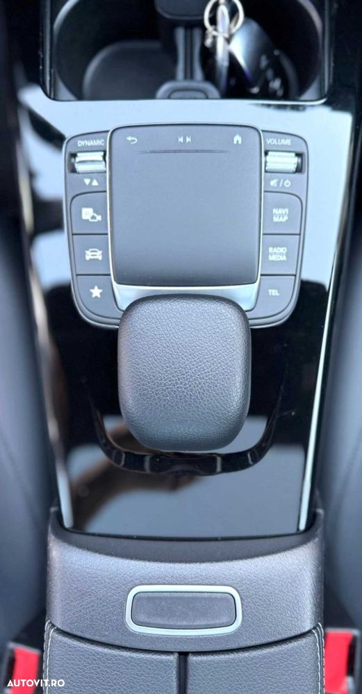 Mercedes-Benz CLA 250 - 22