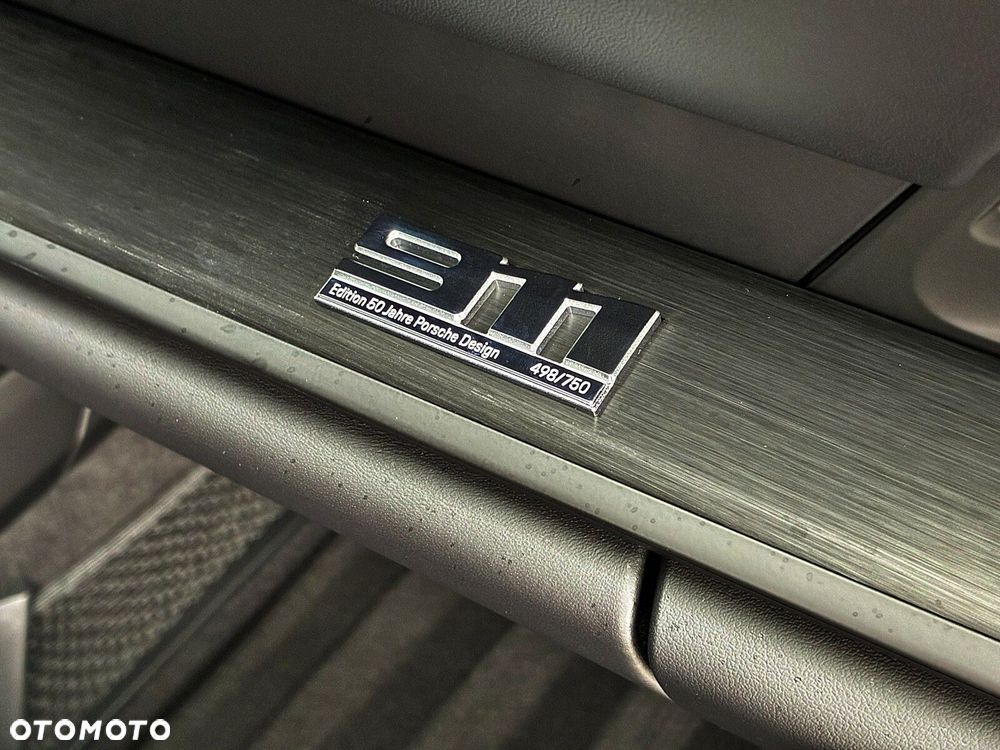 Porsche 911 - 36