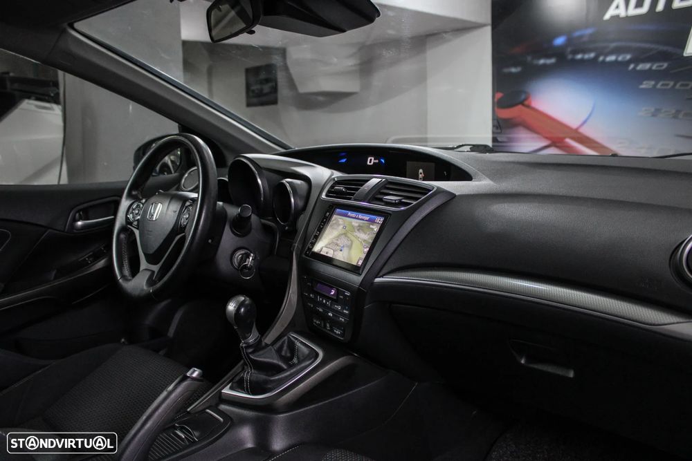 Honda Civic 1.4 i-VTEC Elegance - 27