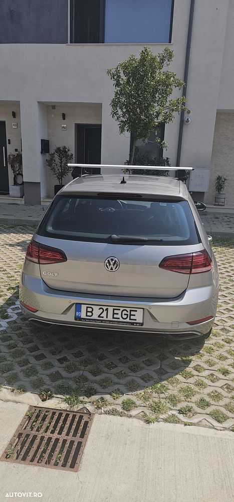 Volkswagen Golf 1.0 TSI Comfortline - 2