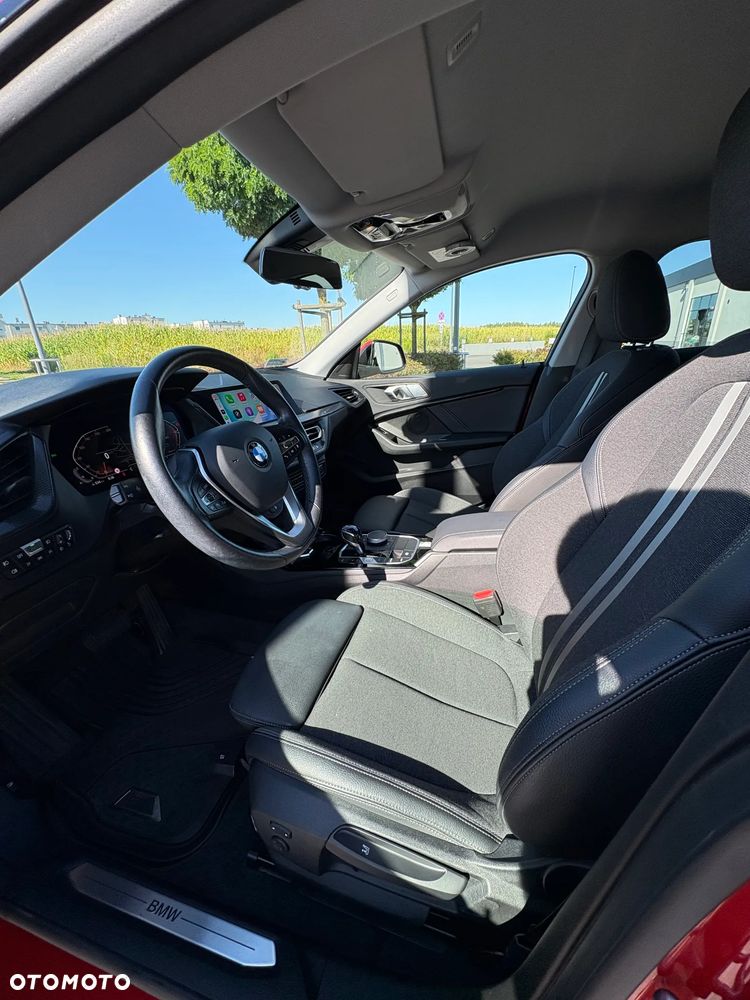 BMW Seria 2 218i Sport Line - 36