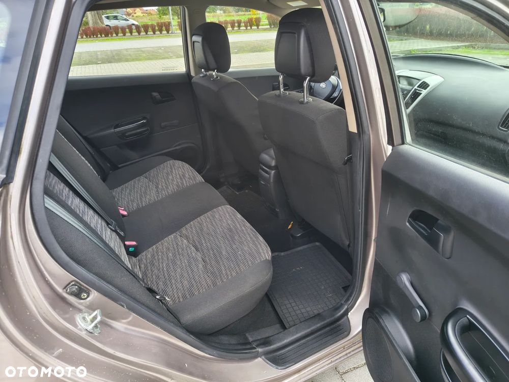 Kia Ceed 1.6 Comfort + - 11