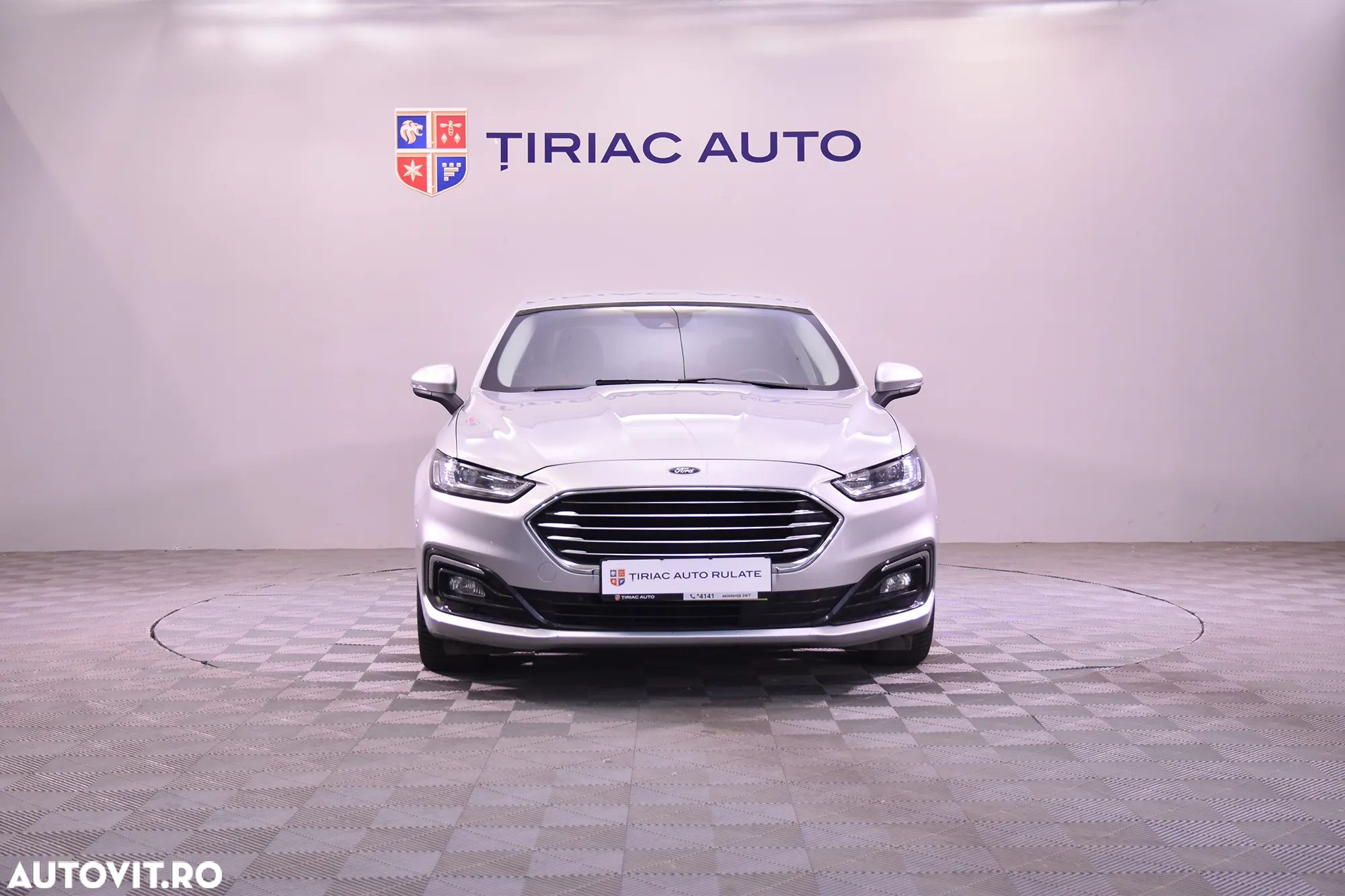 Ford Mondeo - 8