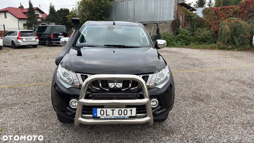 Mitsubishi L200 - 10