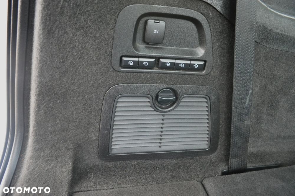 Ford Galaxy 2.0 TDCi Titanium - 31