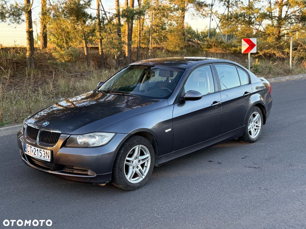 BMW Seria 3 320i - 13