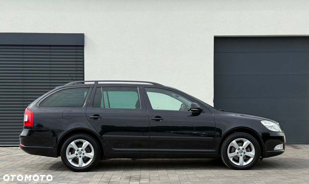 Skoda Octavia 2.0 TDI DPF DSG Team Edition - 3