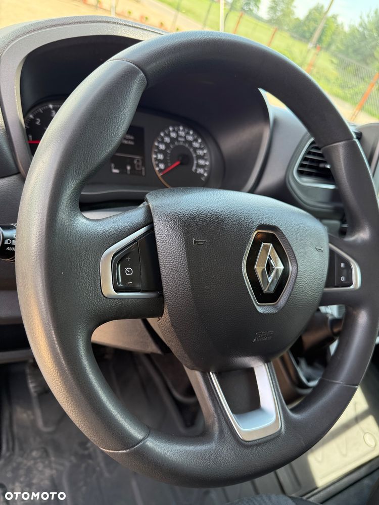 Renault Master - 30