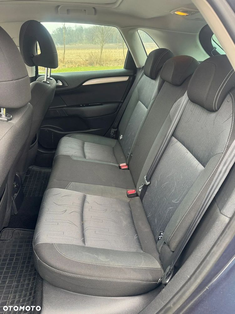 Citroën C4 e-HDi 110 EGS6 Stop/Start System Exclusive - 10