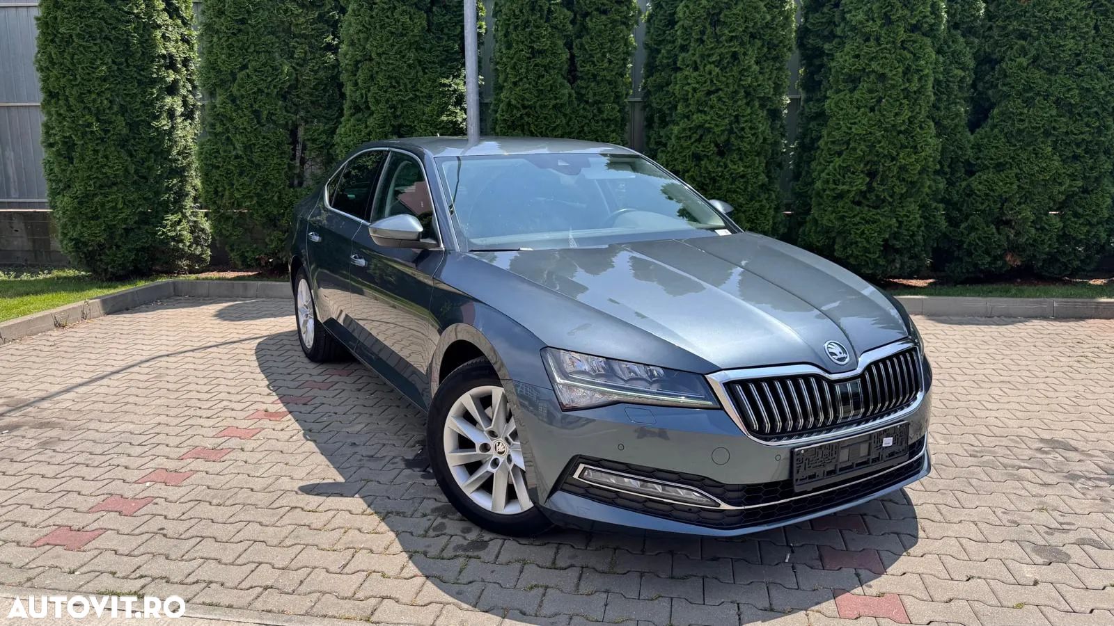 Skoda Superb - 1
