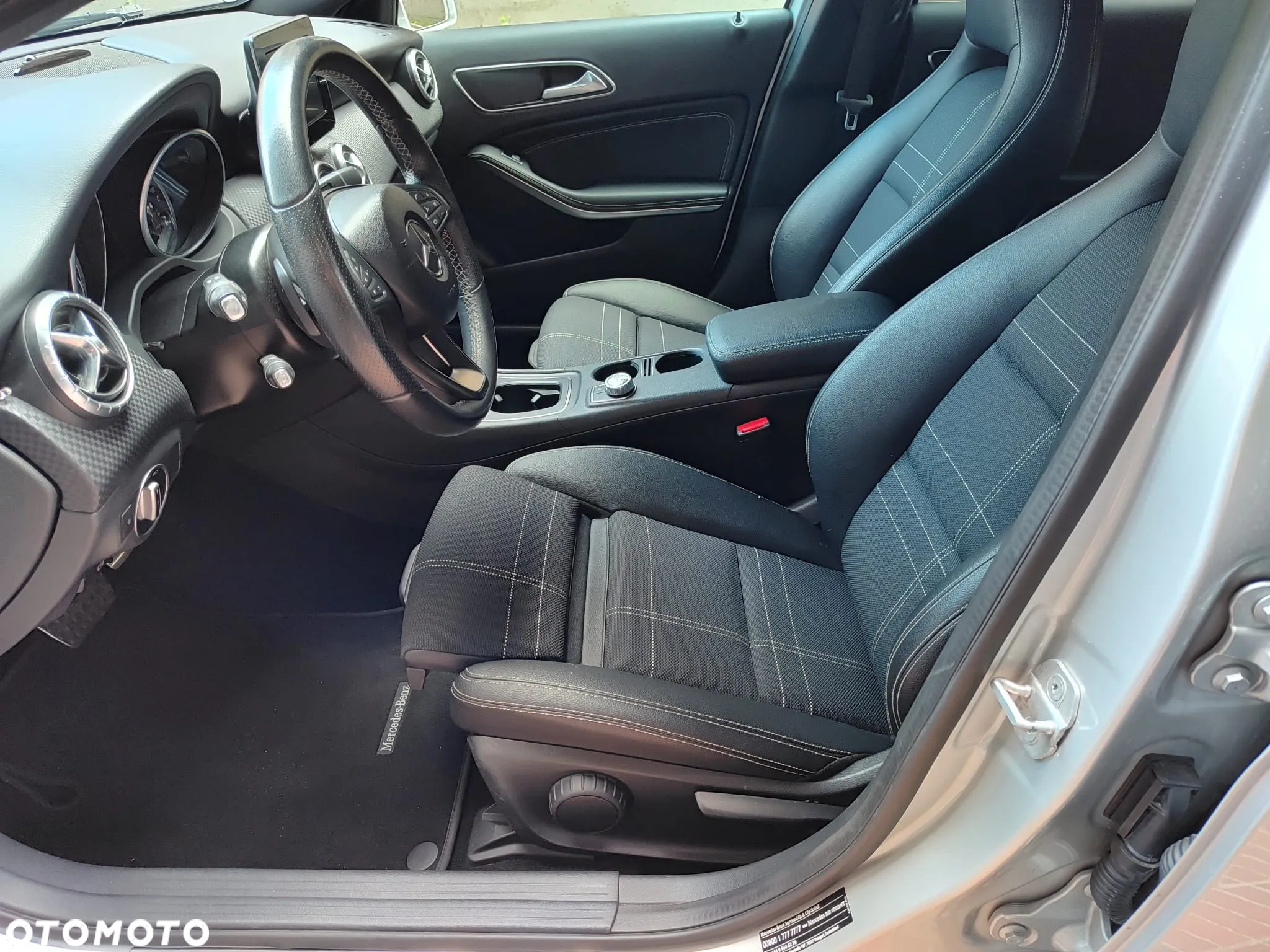 Mercedes-Benz Klasa A 180 CDI 7G-DCT AMG Line - 14