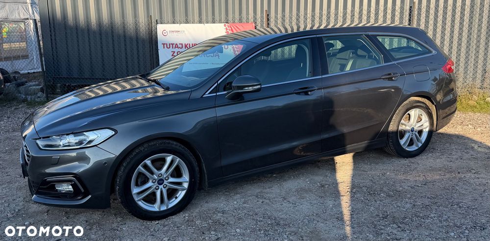 Ford Mondeo - 25