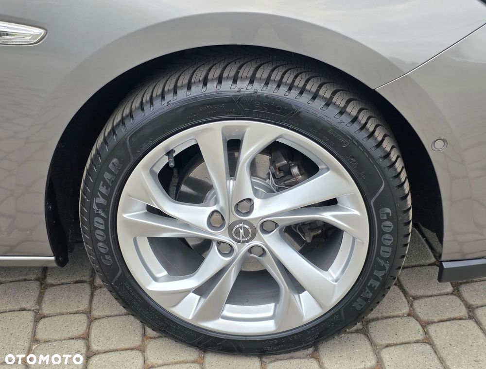 Opel Astra 1.4 Turbo Innovation - 28