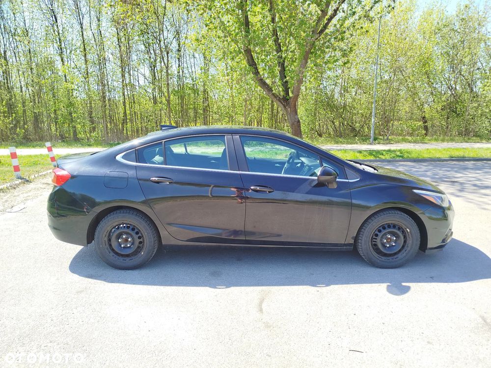 Chevrolet Cruze - 3