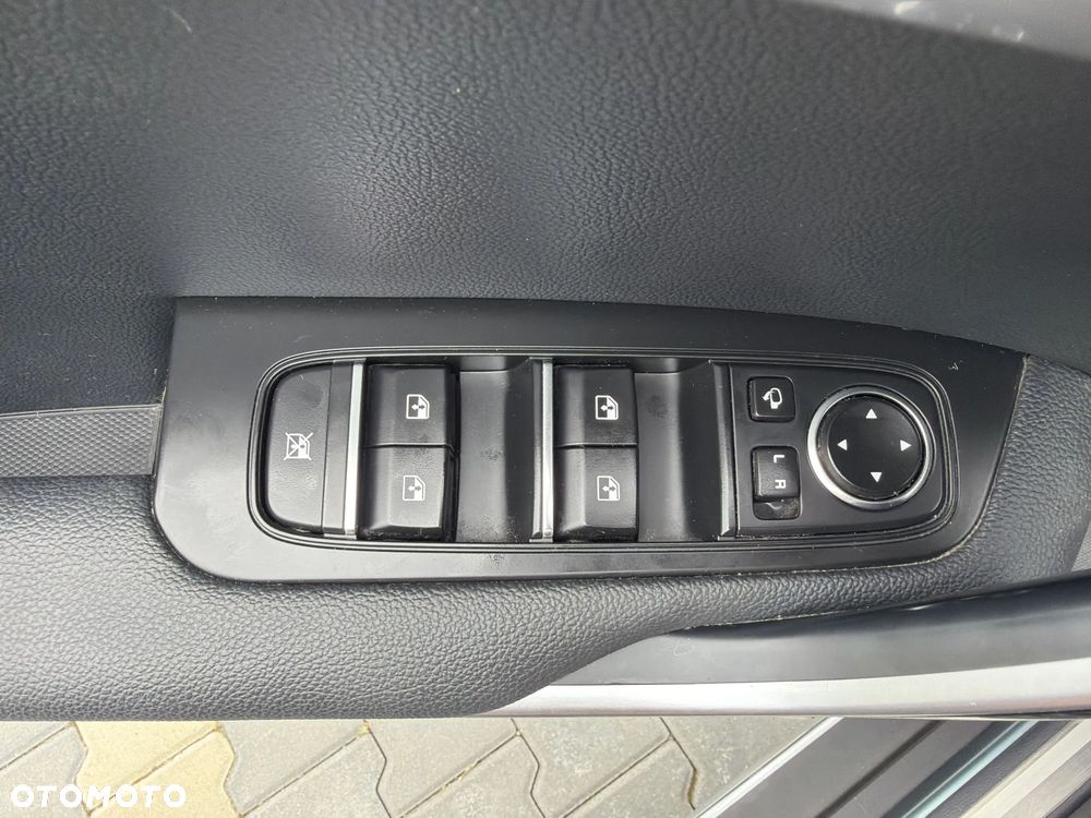 Kia XCeed 1.5 T-GDI L Business Line DCT - 23