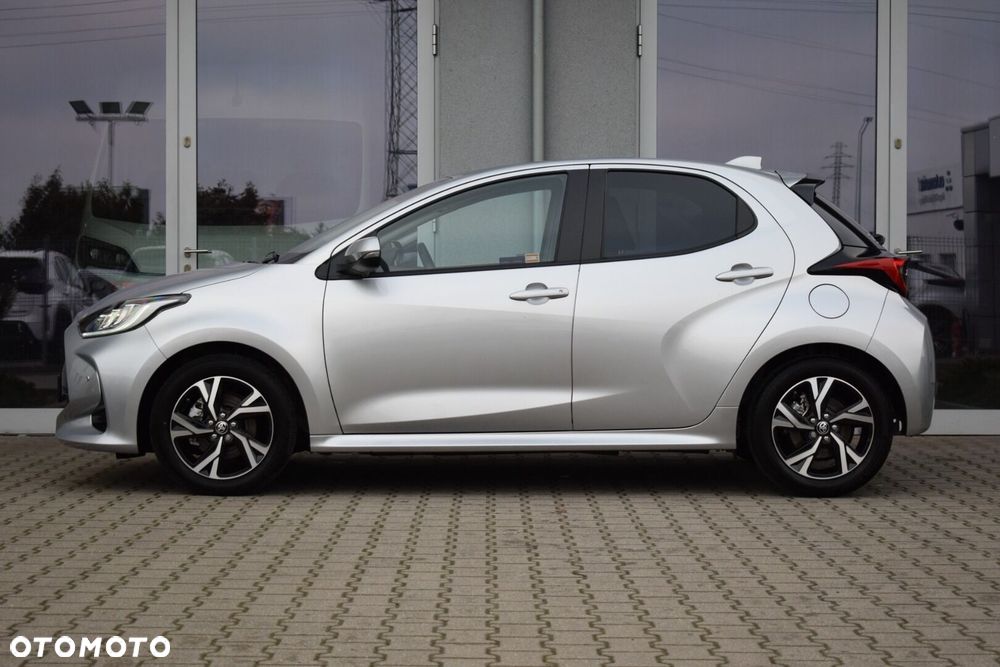 Toyota Yaris 2025 photo 3