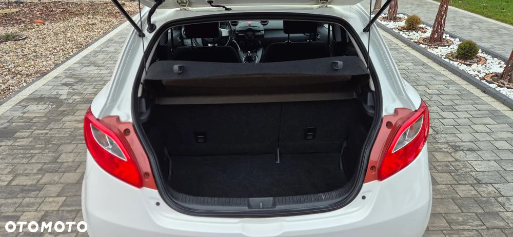 Mazda 2 1.3 Dynamic - 19