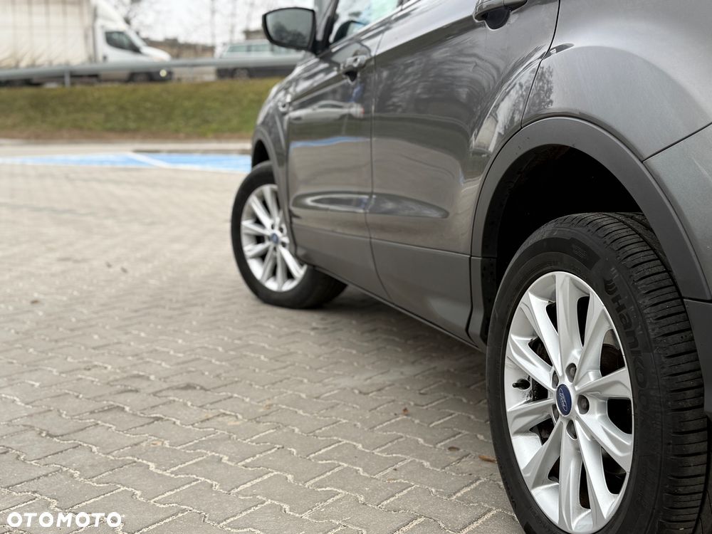 Ford Kuga 2.0 TDCi 4x4 Titanium - 9