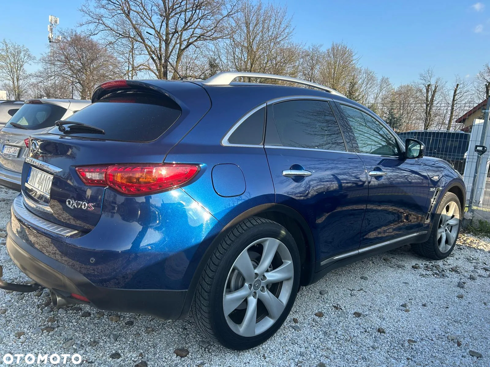 Infiniti QX70 3.0d S Premium - 4