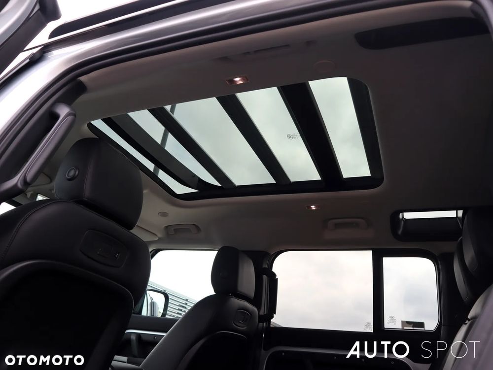 Land Rover Defender 110 3.0 P400 mHEV First Edition - 39