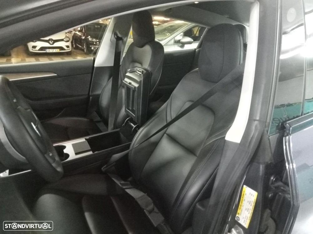 Tesla Model 3 Long-Range Dual Motor AWD - 6