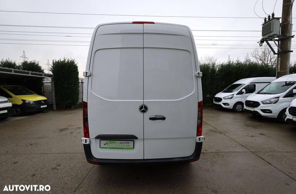Mercedes-Benz Sprinter L2H2 - 6