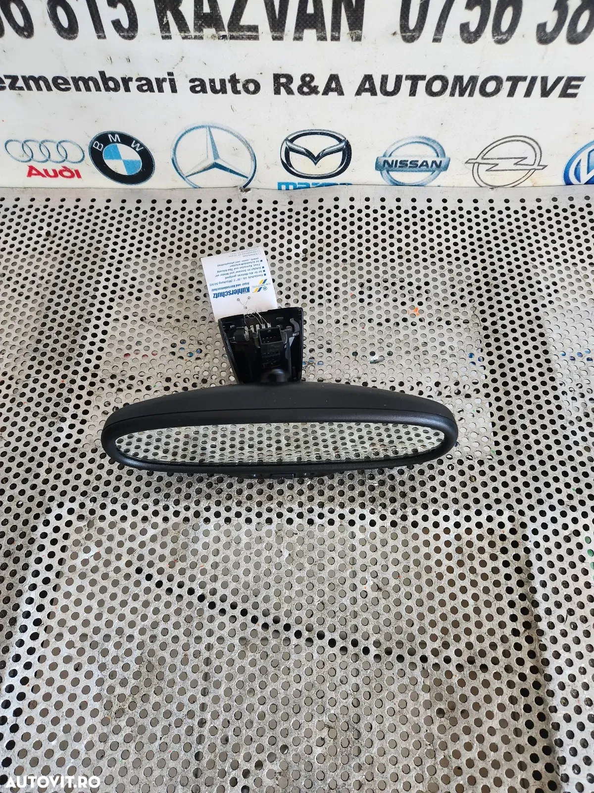 Oglinda Retrovizoare Parbriz Audi Q3 8U Cod 8UA - 2