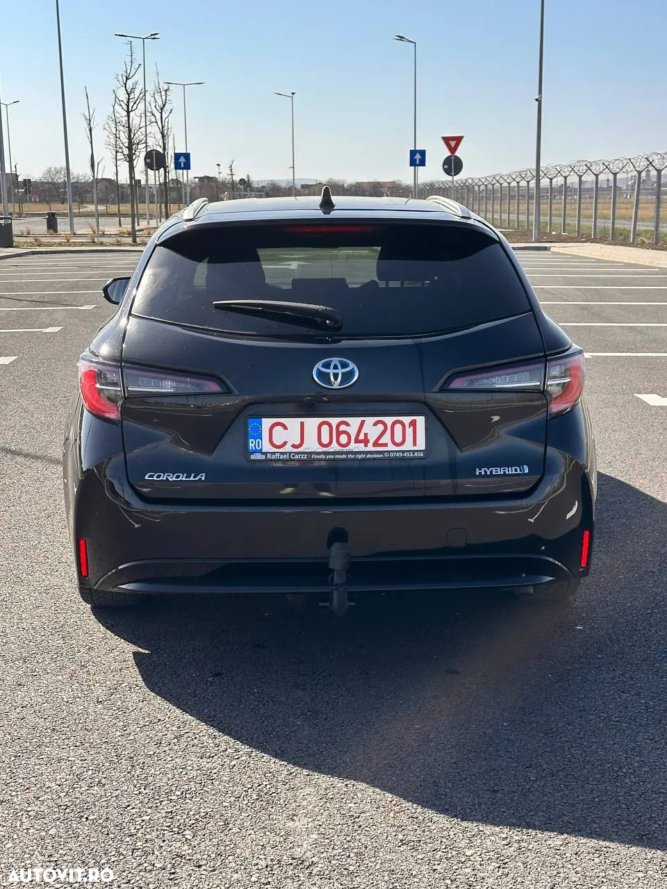 Toyota Corolla 1.8 Hybrid Touring Sports Club - 4