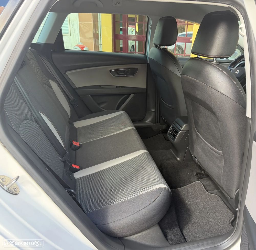 SEAT Leon ST 1.6 TDI S&S Style - 21