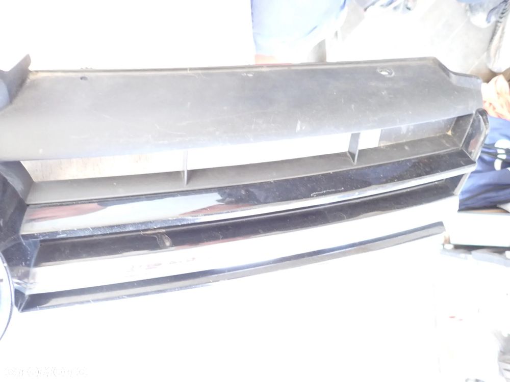 VW GOLF VII GRILL KRATKA ZDERZAKA - 4