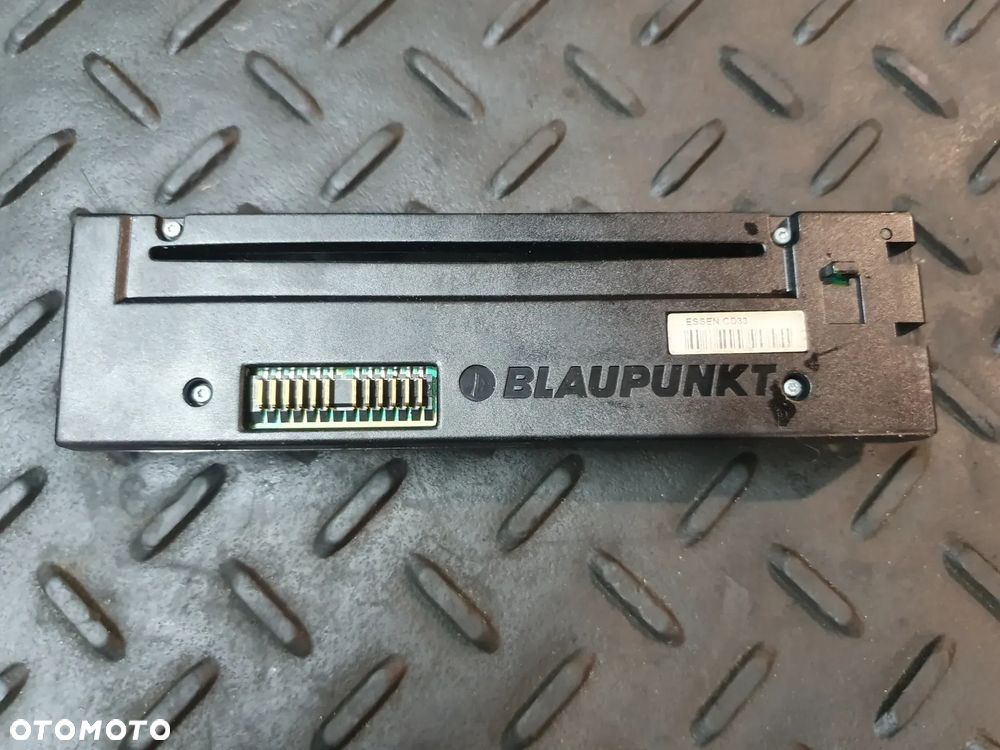 PANEL radia samochodowego  Blaupunkt ESSEN CD30 - 5