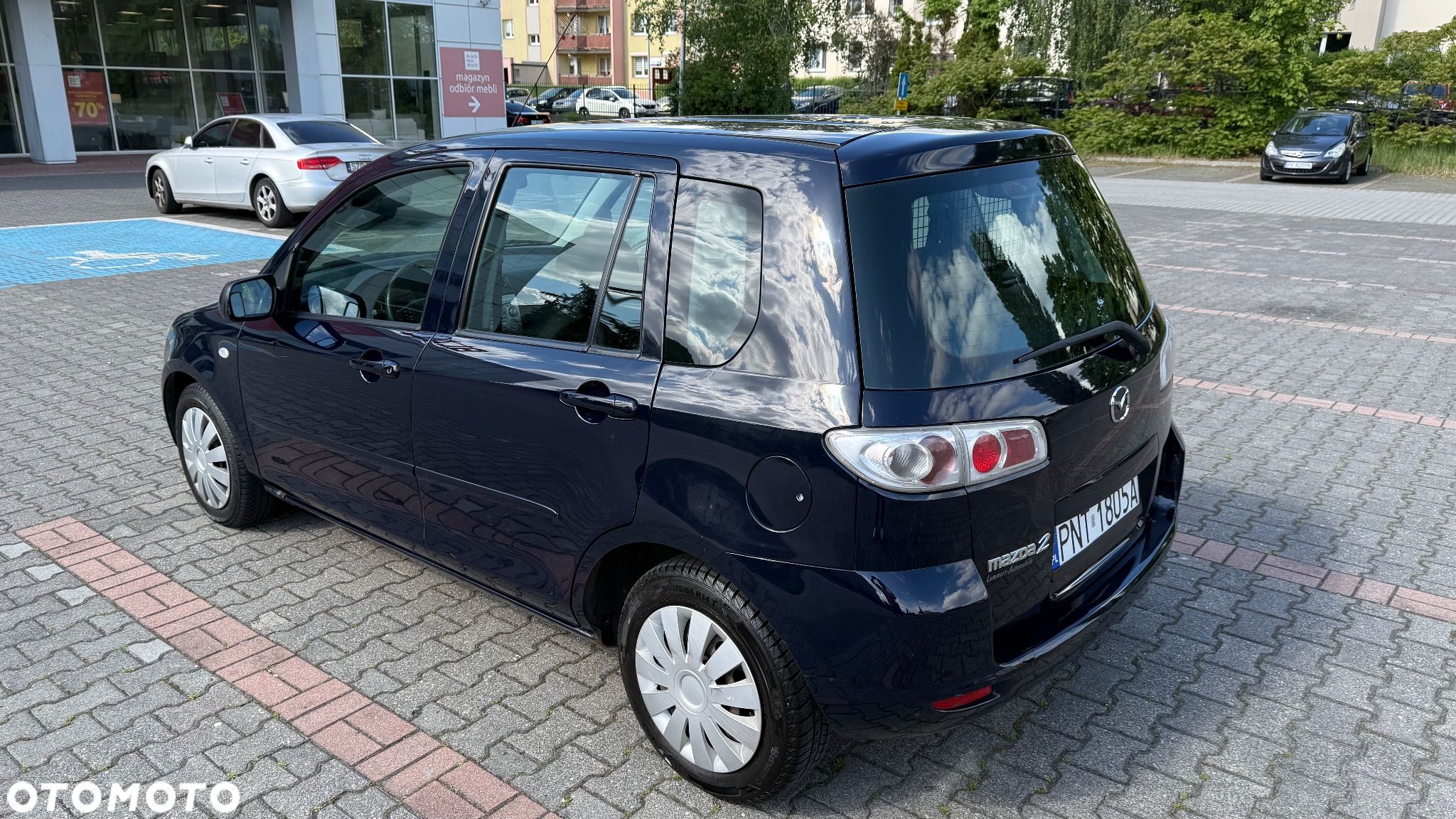 Mazda 2 - 1