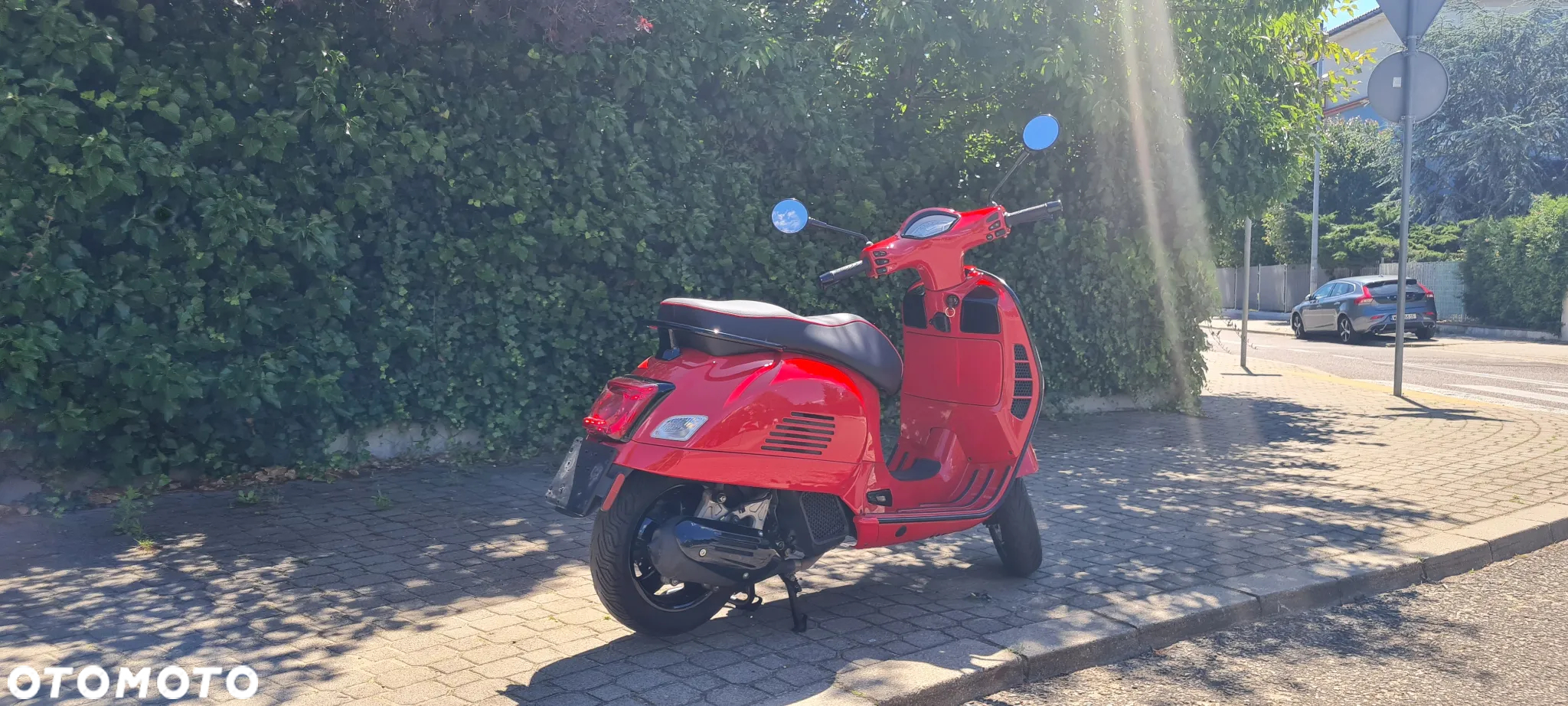 Vespa GTS - 25