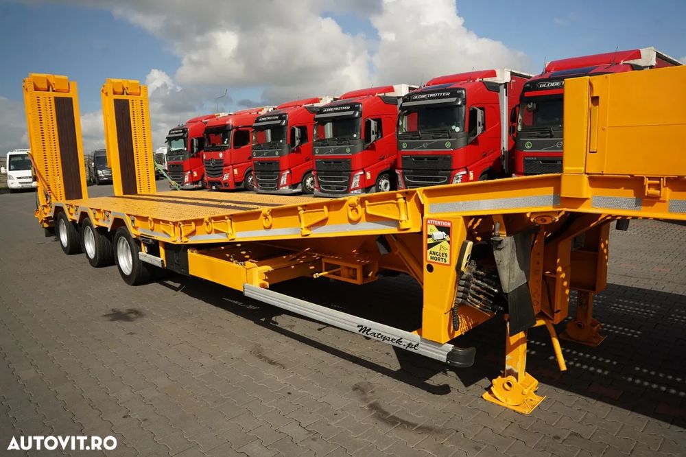 Louault / PLATFORMĂ JOASĂ - 13,6 M / PLATFORMĂ HIDRAULICĂ / RAMPE HIDRAULICE / TROLIU / AXĂ VIRATOARE / 3 AXI / - 11