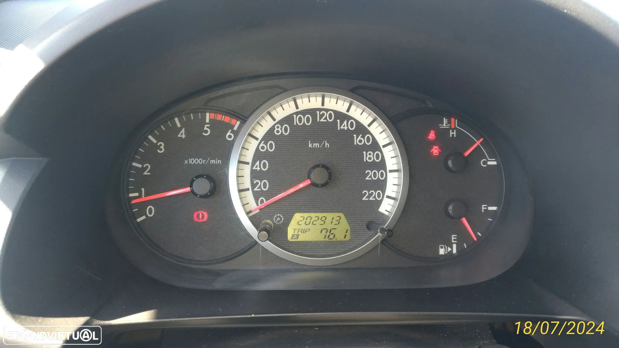 Mazda 5 MZR-CD 2.0 Hightech - 14